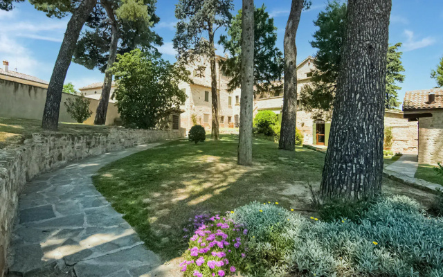 Apartment in Noble Villa Near Ecological Park