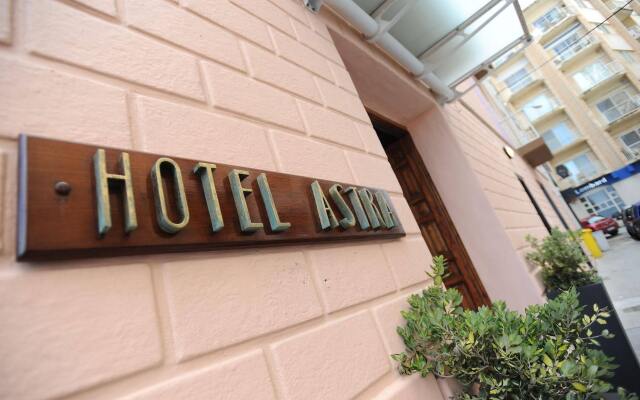 Отель Astra Hotel Мальта, Слима - 2 отзыва об отеле, цены и фото номеров - забронировать отель Astra Hotel онлайн вид на фасад