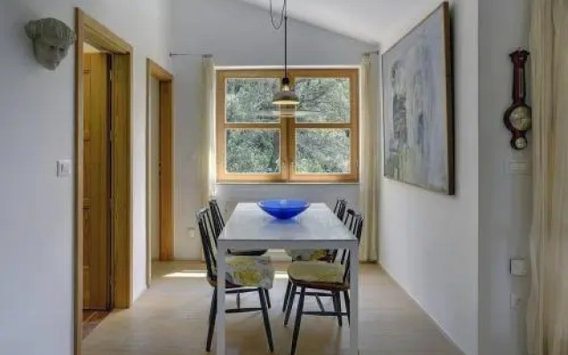 Mala Villa