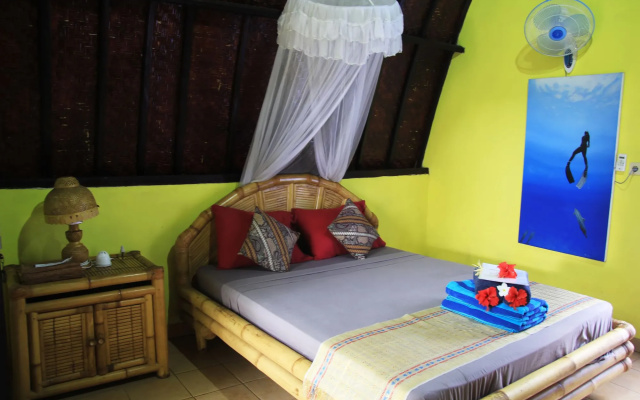 Damai Bungalows