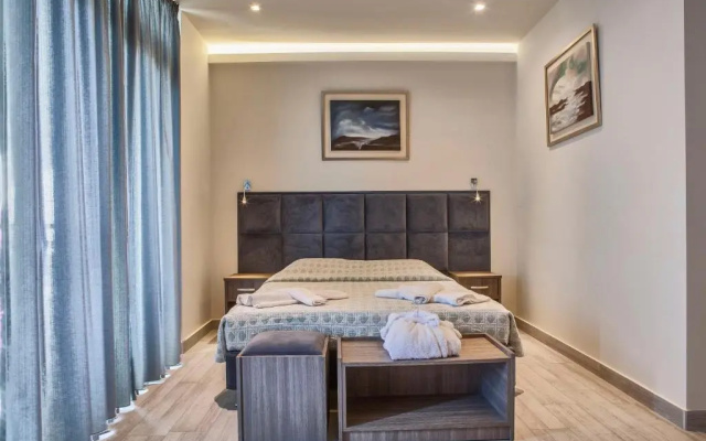 Mari Hotel & Maisonettes