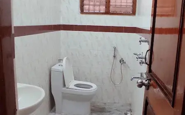 Mahuri Home Stay