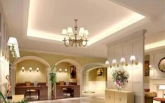 Oak Hotel Chongqing Luoma Holiday