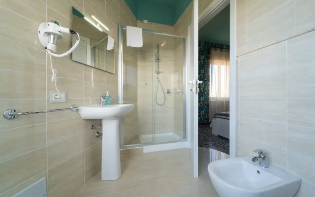Budget Rooms Carbonazzi 17