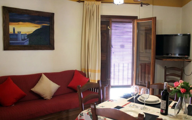 Apartamentos Rurales Rosendo Azahar
