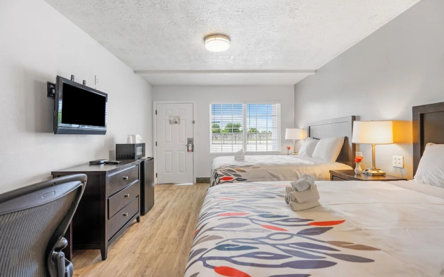 Budgetel Inn and Suite