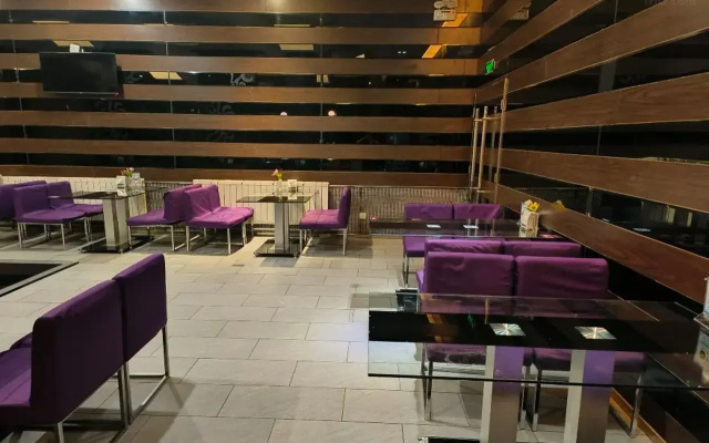 Homeinn Ripple Hotel (Dezhou Railway Station Pedestrian Street Plaza)
