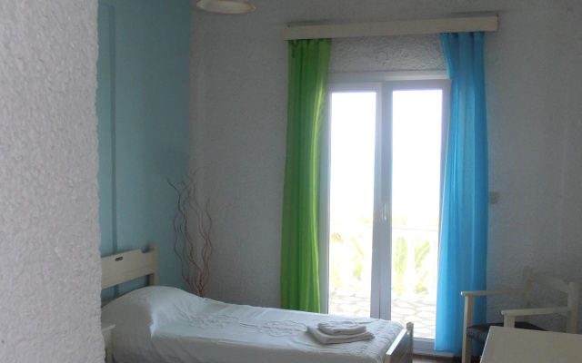 Elli Beach Apartments and Studios