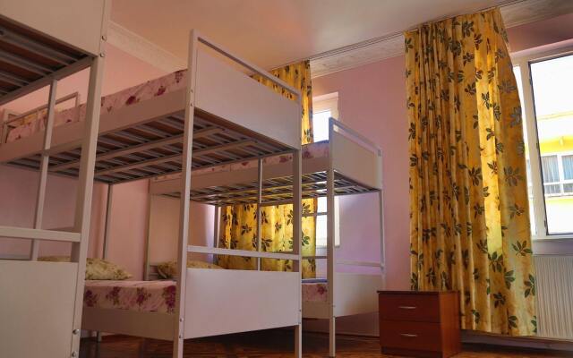Orient Hostel Стамбул вид на фасад