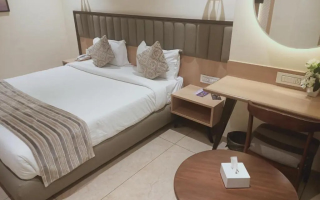 Rudra Shelter Business Hotel