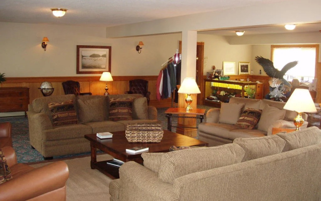 Eagle Nook Resort