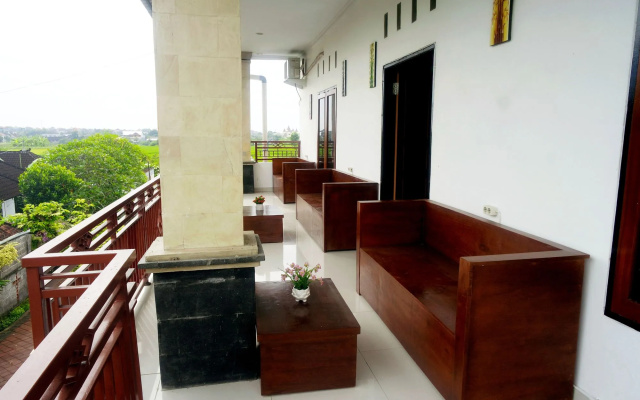 In Calm Hostel Canggu