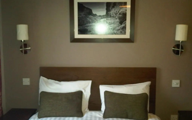 The Wellington Hotel by Greene King Inns