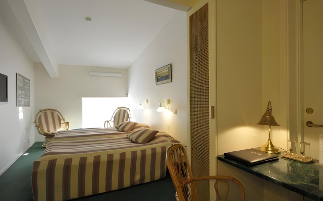Dialog Hotel Ariston Lidingö