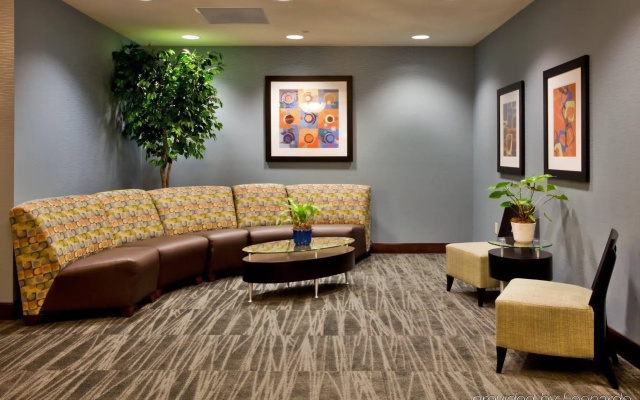 Holiday Inn Express Hotel & Suites Largo-Clearwater by IHG