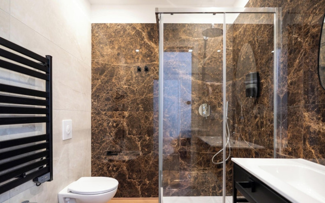 Opera Suites
