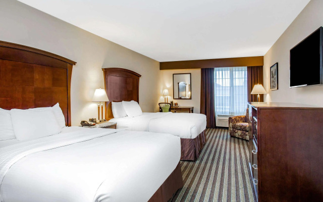 La Quinta Inn & Suites by Wyndham Fowler