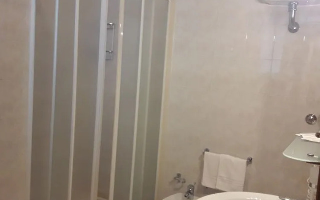 Salent Hotel