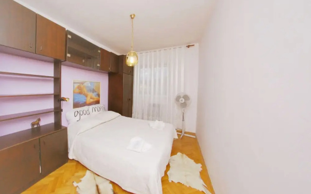 Vacation Pool Apartments