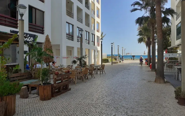 Espadarte Quarteira Balcony Flat
