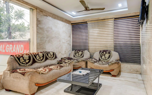 OYO 78835 Hotel Royal Grand