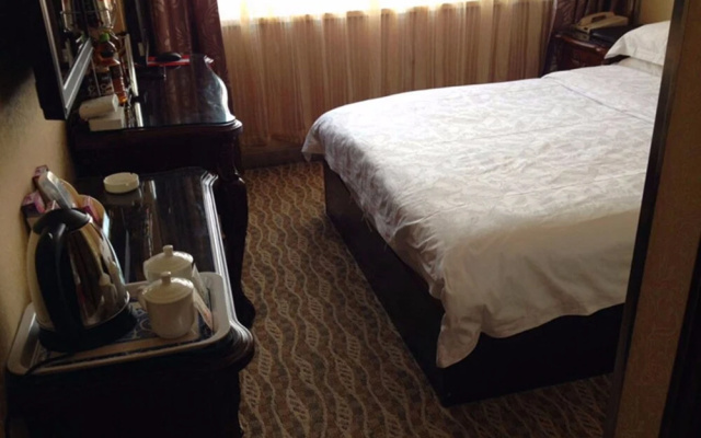 Hongbaoshi Hotel