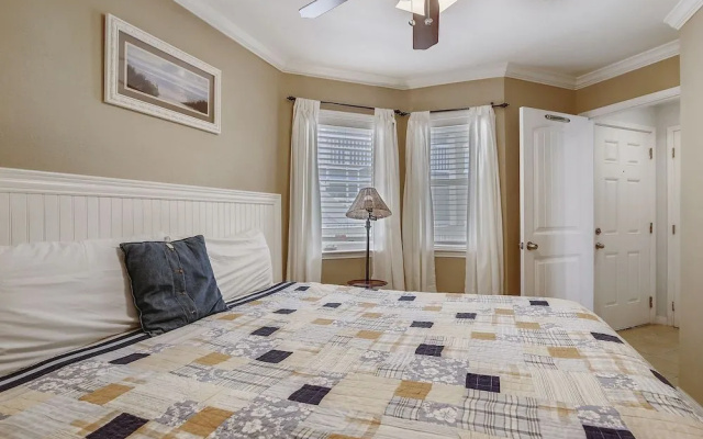 Seascape 1202 - 1 Br Condo