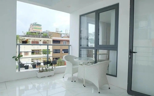 ANNA HOUSE 2- Service Apartment