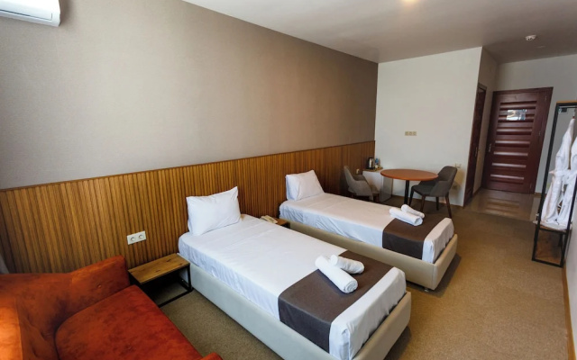 98 Zurab Gorgiladze St