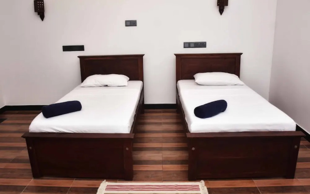Hotel Aram