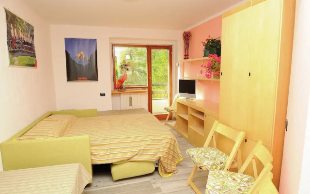 Matterhorn View Apartment in Breuil-Cervinia near Ski Area