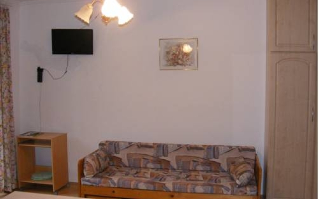 Lívia Apartman