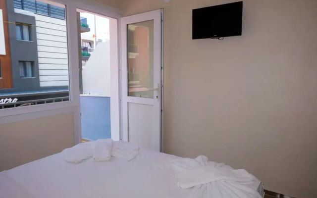 Ileri Otel Gumuldur