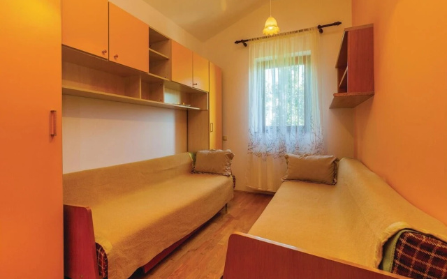 Stunning Home in Jadranovo With Wifi and 7 Bedrooms