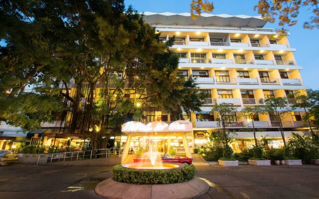 Hotel De Moc вид на фасад