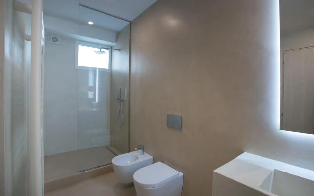 Seven Suite