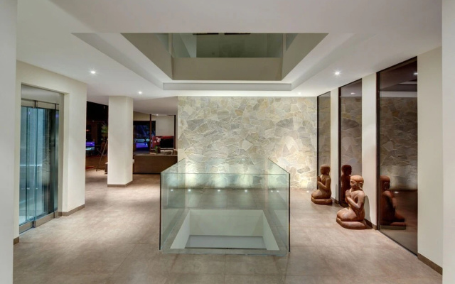 Contemporary Villa, Golf La Alquería, Benahavis, Marbella