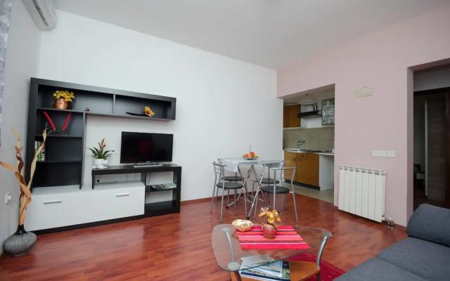 Apartments Miljenko