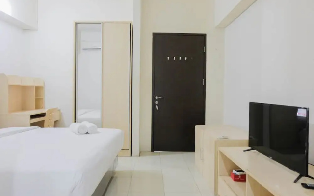 Best Price Studio at The Habitat Apartment near UPH