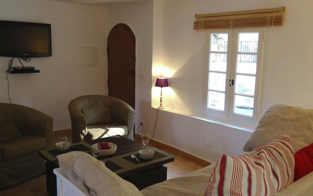 Beautiful House With Dishwasher Near the Popular St. Maxime