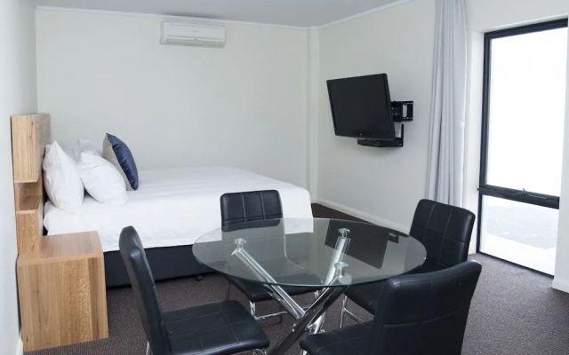 The Griff Motel