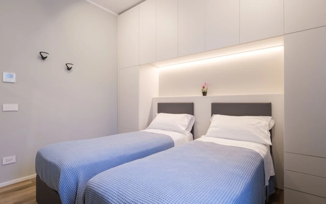 Blue Suite by Studio Vita
