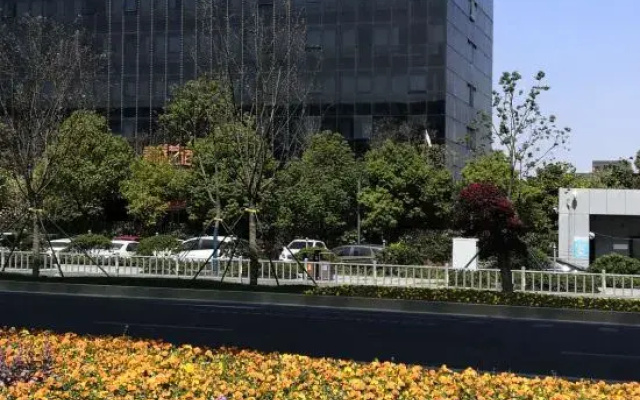 Park Yu Hotel (Ningbo University Qingshuipu Metro Station)
