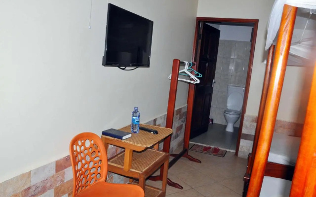Kabalega Resort
