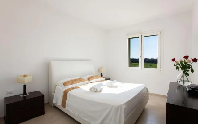 Villa piscina 5 camere 5 bagni spiaggia Ionio m780