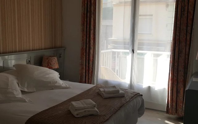 Hôtel Le Palmarium