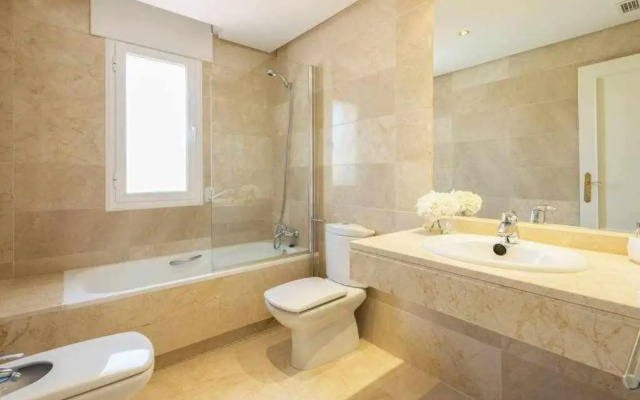 Puerto Banus Ático de 4 Habitaciones