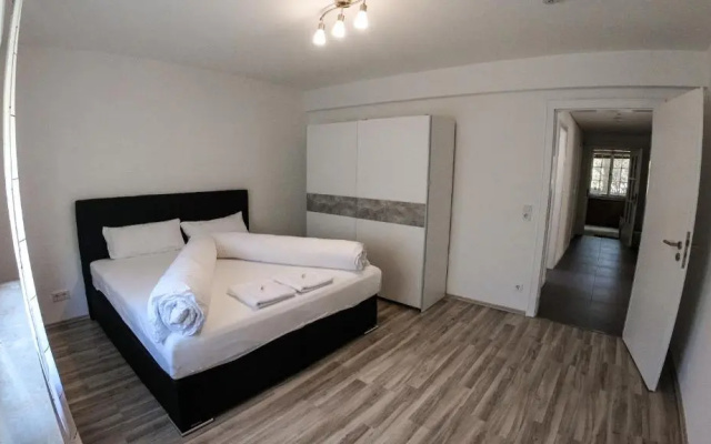 Private and cozy Apartment in Refrath near Cologne