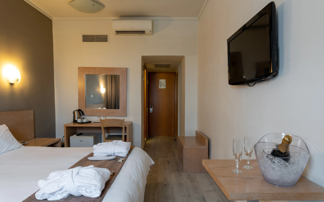 Nestos Hotel