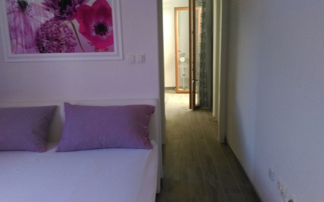 Apartments and Room Rest